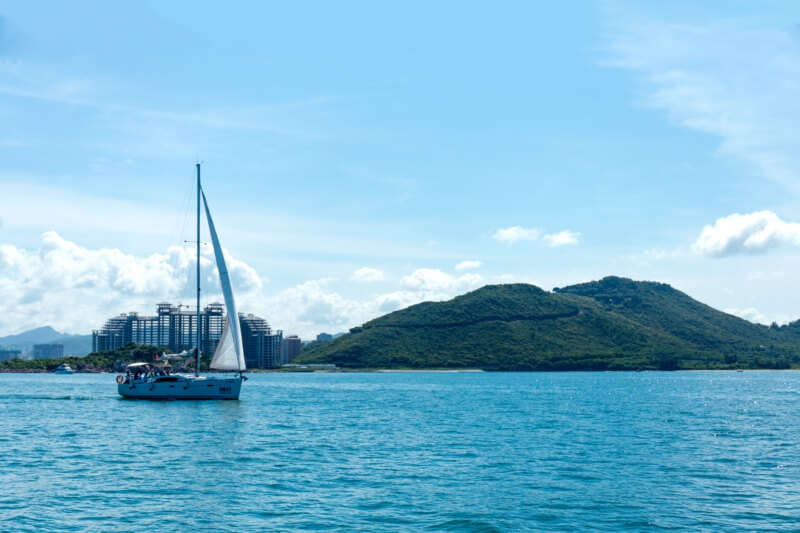 内地学生在港生活适应指南：语言、饮食、社交完全手册