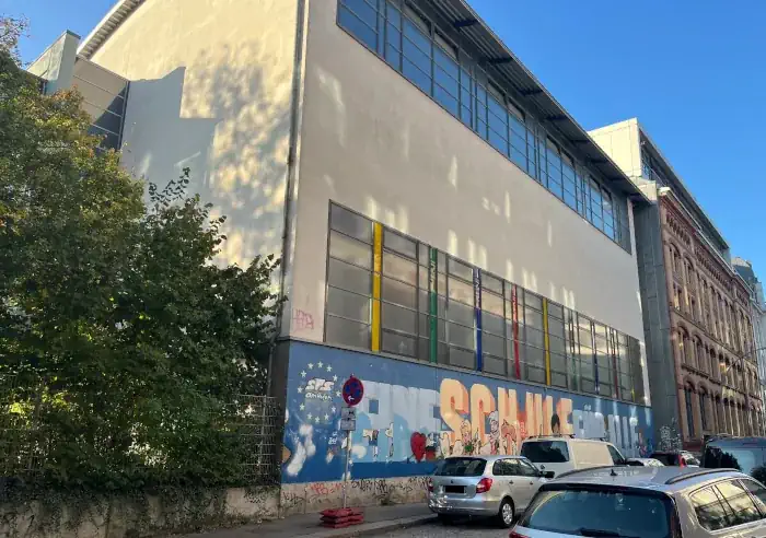 39C3: Turnhallen – die preisgünstige Übernachtungsalternative