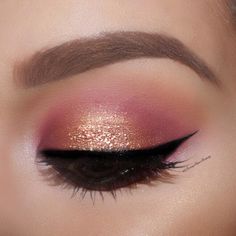 Pink And Gold Makeup Looks, Pink Rose Gold Makeup, Pink And Gold Eyeshadow Looks, Pink And Golden Makeup Looks, Rose Gold Eye Look, Gold Rose Makeup, Eye Makeup Pink And Gold, Pink And Rose Gold Makeup, Golden Makeup Look