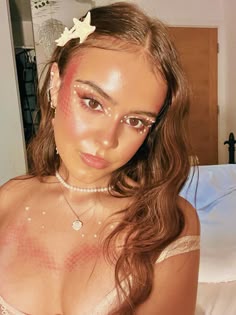 #mermaid #siren #costume #halloween #makeup #hot Sirene Cosplay, Halloween Mermaid Costumes, Siren Halloween Costume Makeup, Mermiad Costume, Creative Makeup Looks Halloween, Mermaid Coatume, Mermaid Halloween Costumes Women, Mermaid And Siren Costume, Halloween Costumes Women Mermaid