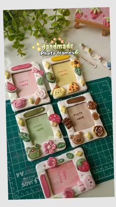 there are four small frames with buttons on them