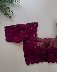 Back Blouse Suggestions ✨  Comment down for price details 🌼  For order placement visit www.barakahdesignhouse.com (Link in bio)  For  other enquiries contact +917994277210 Flower Pattern Blouse, Blouse For Girls, Back Not Blouse Designs, Blouse Colour, Not Design For Blouse, Blouse Designs For Short Hands, Light Work Blouse Designs, Blouse Design Idea, Blouse Piece Design