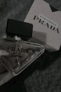 #pradaparadoxe #prada #oldmoneyaesthetic #aesthetic Prada Products Aesthetic, Prada Perfume Bottle And Watch, Black And White Prada, Prada Black And White, Prada Perfume Aesthetic, Prada Perfume Collection, Black And White Prada Aesthetic, Prada Black Perfume, Prada Black And White Aesthetic