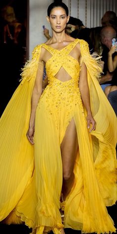 Zuhair Murad Fall 2023 Couture, Zuhair Murad Spring 2023 Couture, 2023 Zuhair Murad, Zuhair Murad Autumn Winter 2023, Zuhair Murad Haute Couture 2022 2023, Zuhair Murad Fall Winter 2022 2023, Zahir Murad 2023, Zuhair Murad Orange, Zuhair Murad Orange Dress