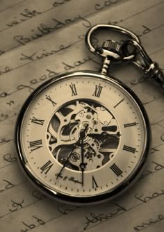 Pocket Watch Tattoos, Pocket Watch Tattoo, Clock Tattoo, Clock Tattoo Design, Watch Tattoos, Skeleton Watches, Time Tattoos, Tattoo Ideen Männer, Compass Tattoo