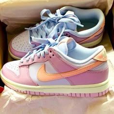 Nike Dunk Low Atmosphere Pink