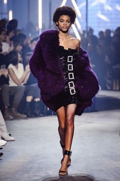 fdm LOVES || FashionDailyMag - VAUTHIER HAUTE COUTURE ss18 Paris. more vauthier. ... 2018 Runway Fashion, Alexander Vauthier, Alexander Vauthier 2023, Alexandre Vauthier 2023, Vauthier Alexandre, 2018 Runway, Alexandre Vauthier Runway, Purple Fashion Runway, Naomi Campbell Purple Dress