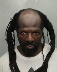 Dirty Dreads, Men's Hairstyles, Tiny Dreads Meme, Freeform Dreads, Short Dreads Meme, Shake Your Dreads Meme, Short Dreads, Funny People Pictures, Long Beards