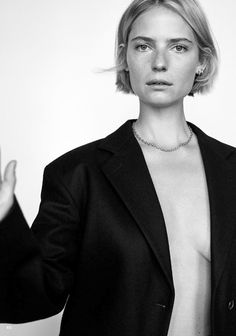 90s Short Bob, French Bob Blonde, Short Blonde French Bob, Super Short Blonde Bob, Blonde French Bob, Hair Bros Bob, Lara Worthington Bob, Blonde Micro Bob, Androgynous Bob Haircut