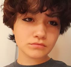 Dog Eyes Makeup, Puppy Liner Makeup, Puppy Dog Eyes Makeup, Dog Eyeliner, Puppy Eyeliner With Eyeshadow, Puppy Style Eyeliner, Eyeliner Puppy, Puppy Dog Makeup, Puppy Dog Eyeliner Hooded Eyes