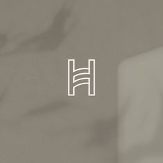 the letter h is made up of thin lines