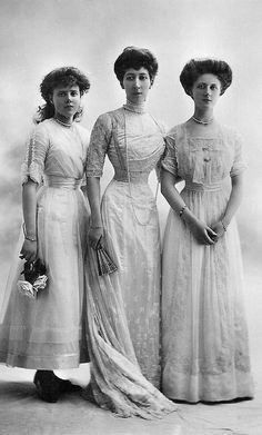 1910s Fashion Uk, Edwardian Royalty, 1910 England Fashion, 1900s Royal Fashion, 1910 Royal Fashion, 1910 London Fashion, Princess Toria, 1900s Royalty, 1910s England