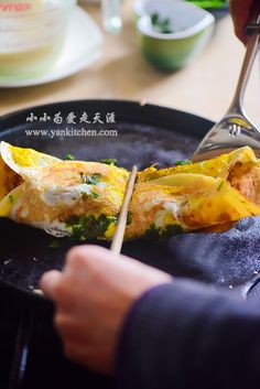 Chinese Street Pancake, Chinese Crepes, Asian Crepe Recipe, Chinese Chicken Crepe Recipe, Chinese Crepe Recipe, Asian Crepes, Chinese Savory Pancake, Chinese Crepe, Chinese Jian Bing