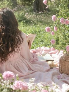 Light Core Outfits, Garden Princess Aesthetic, Feminine Aesthetic Pink, Spring Princess Aesthetic, Soft Princess Core Aesthetic, Light Pink Dress Outfit, Princess Aesthetic Cottagecore, Pink Cottage Core Aesthetic, Cottagecore Princess Aesthetic