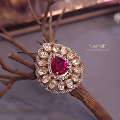 Laalkali moissanite polki ring Polki And Kundan Ring, Polki Gold Ring, Polki Cut Gemstone Inspiration, Polki Rings Design, Polki Diamond Ring, Polki Rings, Polki Finger Ring, Open Setting Polki Rings, Polki Rings Design Uncut Diamond