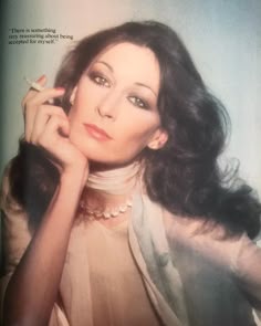 Anjelica Huston House, Anjelica Huston 70s, Angelica Huston 70s, Anjelica Huston Style, The Witches Angelica Houston, Angelica Houston Style, Angelica Huston, Raul Julia And Anjelica Huston, Angelica Huston And Raul Julia