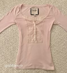 #abercrombie #abercrombiefitch #abercrombieandfitch #rare #babydolltop #y2k #vintage #2000s #hollister #americaneagleoutfitters #coquette #coquetteaesthetic #outfitstyle 00s Mode, 90s Aesthetic, Dream Clothes, Pink Lace, Aesthetic Girl, Shirt Outfit, Hollister, American Eagle Outfitters, Lookbook