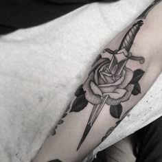 I'd have this as a tattoo Dagger Underarm, Dagger Arm Tattoo, Dagger Tattoo Designs On Wall, Dagger Forearm Tattoo, Knife Through Rose Tattoo, Dagger Tricep Tattoo, Black Rose And Dagger Tattoo, Black And Grey Dagger, Dagger Through Rose