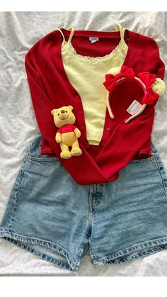 Outfit Ideas Theme Park, Disney Day Outfits For School, Cute Outfit For Disneyland, Disney Day Outfit Ideas, Disney Outfits Women Aesthetic, Disney Outfits Women Character, Disney Outfits For Disneyland, Disney Themed Outfit, Disney Trip Outfit Ideas
