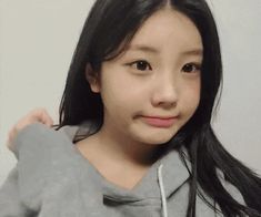 Happy Gif, Icon Gif, Jen Videos, Kpop Posters, Lucky Girl, Wallpaper Iphone Cute, Kpop Groups, Cute Icons, Reaction Pictures