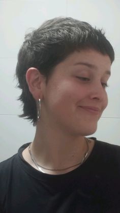 growing out a buzz cut Buzzcut Grow Out Hairstyles, Buzzcut Grow Out Haircuts, Buzz Cut Grow Out Style, Growing Out Buzzcut Hairstyles, Slightly Grown Out Buzzcut, Buzz Cut Grow Out, Grown Out Buzz Cut Mullet, Buzzcut Grow Out, Slightly Overgrown Buzz Cut