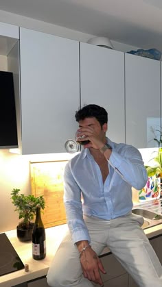 Simple Daily Outfits Casual, Wedding Outfit For Guest Men, Classy Shirt Men, Outfit For Night Out Men, Men Outfit For Date Night, Mens Outfits Fancy, Classy Dress Men, Night Out Mens Outfits, Elegant Casual Men Outfit