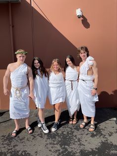 Spirit week highschool ideas inspo costumes seniors senior year Senior Toga Day, Toga Dress Up Day, Toga Tuesday Spirit Week, Greek Toga Spirit Day, Toga Tuesday, Toga Day Spirit Week, Senior Toga, Toga Dress Up Day School, Toga Day Highschool