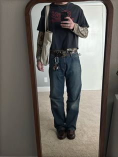 Trucker Outfits, Masculine Vintage Outfit, Masc Fall Outfits For Women, Long Sleeve Camo Shirt Outfit, Band Shirt Aesthetic, Enby Masc Outfits, Camo Long Sleeve Shirt Outfit, Short Sleeve Over Long Sleeve, Comfy Masc Outfits