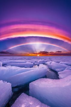 Everything you need to know about fire rainbows! This rare atmospheric display ignites the sky with a spectrum of colors, from vibrant violet to fiery red. A complete guide to understanding and capturing the magic of these breathtaking sky spectacles. Explore now! #firerainbow #sky #sunset #nature #opticalphenomenon