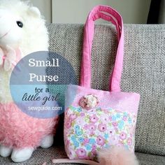 DIY Toddler Purse - 2 easy to make Bags for a Little Girl - Sew Guide Toddler Purse Pattern Free, Girls Purse Pattern Free, Toddler Purse Pattern, How To Make A Purse For A Toddler, How To Make A Child's Purse, How To Sew A Toddler Purse, Easy Toddler Purse, Toddler Purse Tutorial, Toddler Purse Sewing Pattern