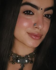 How To Style Nose Pins, Simple Desi Makeup Look, Nose Ring Western Outfit, Indian Traditional Eye Makeup, Nose Ring Oxidised, Oxidised Nose Rings, Desi Nose Ring Aesthetic, Desi Makeup Looks Aesthetic, Indian Nose Ring Aesthetic