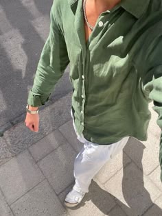 Green Shirt Outfits, Linen Shirt Outfit, Spiritual Fashion, Green Linen Shirt, Shirt Outfit Men, Mens Casual Outfits Summer, Classy Outfits Men, Men Stylish Dress, Guys Clothing Styles