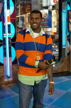 Kanye 2000s Outfits, Kanye Rugby Shirt, Old Kanye Fit, 2000 Kanye West, Kanye West Polo, Kanye West 00s, Kanye West Style 2000s, Old Kanye West Outfits, Kanye Outfits Style