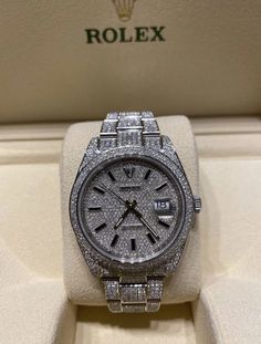 "The quality was Okay and it took 3 weeks till it was here ..." - Yung R. Top Rolex Watches, Real Rolex, Icy Rolex, Rolex Iced, Iced Out Rolex Watch, Iced Out Rolex Men, Iced Out Rolex Day Date, Iced Out Rolex Watches, Rolex Watch