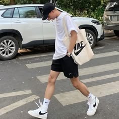Nike Blazer Short, Men’s Athletic Fashion Outfits, Nike Blazer Mid 77 With Shorts, Nike Airport Outfit, White Nike Blazer Outfit Men, Nike Blazer Mid With Shorts, White Shoes Outfit Men, Nike Blazers With Shorts, Nike Outfits For Men