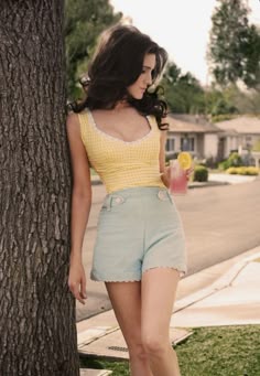 60s Summer Outfits Vintage, 60s Outfits Summer, 50s Summer Outfits, Summer 60s Outfits, 60s Shorts Outfits, 60s Summer Outfits, 60s Style Shorts, 50s Shorts Women, 50s Shorts Outfit