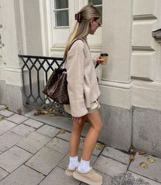 (As an Amazon Associate, I earn from qualifying purchases.) Ugg Tazz Ii Outfit Ideas, Ugg Clog Outfit Ideas, Ugg Tazz Ii Outfit, Style Ugg Clogs, Ugg Mini Boots Outfit Summer, Ugg Short Outfit, Ugg Clogs Outfit Summer, Ugg Clogs Outfit Winter, Ugg Summer Outfit