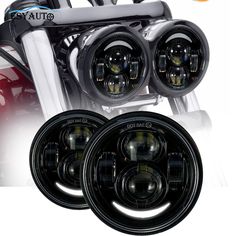 the front and side lights of a motorcycle