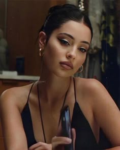 Euphoria Fashion, Feminine Makeup, Make Up Inspo, Dark Feminine Aesthetic, Feminine Aesthetic, Aesthetic Makeup, Mary Kay, Feminine Energy, Makeup Inspo