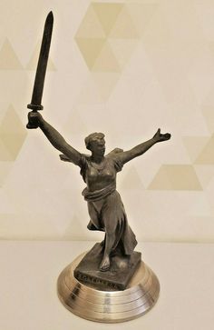 Motherland Monument WW2 Stalingrad USSR russian Metal figurine Soviet Victory Metal Figurines, Red Star, Monument, Victorious, Novelty Lamp, Figurines, Statue