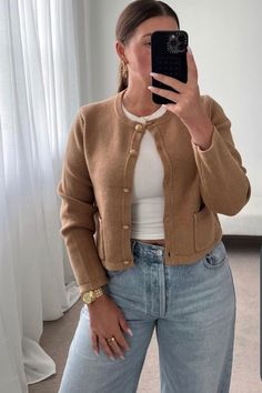 Camel Cardigan Outfit, Tan Cardigan Outfit, Camel Cardigan, Tan Cardigan, Cardigan Outfits, Fall Sweaters, Fall Outfits, Cool Outfits, Cute Outfits