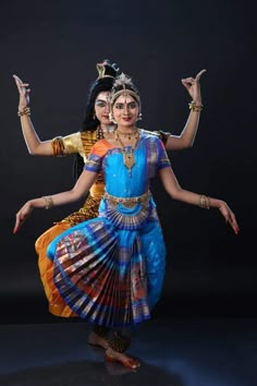 Shiva Dance Poses, Bharatanatyam Duet Poses, Bharatnatyam Duo Poses, Shiva Poses Bharatnatyam, Bharatnatyam Shiv Poses, Shiva Bharatanatyam Pose, Bharatanatyam Shiva Poses, Bharatnatyam Mudras, Tandava Dance Of Shiva