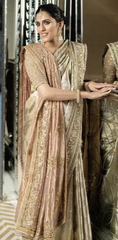 Gold Saree With Dabka Work In Traditional Drape, Bollywood Saree With Dabka Work, Traditional Drape, Bollywood Saree With Dabka In Traditional Drape, Festive Gold Saree With Traditional Drape, Elegant Gold Saree With Traditional Drape, Royal Saree Draping, Bridal Mother Saree, Luxury Bollywood Style Saree, Rimple Harpreet Narula Saree