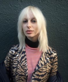 Lissy Marlin, Platinum Lob With Bangs, Platinum Blonde Shag, Lili Sumner, Atomic Blonde Haircut, Platinum Blonde Hair With Fringe, Platinum Blonde Shag Haircut, Platinum Blonde Fringe, Bangs Platinum Hair