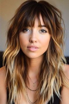 What's better than a traditional long shag cut? An long ombre shag! The gradual transition from rich brunette to sun-kissed blonde is absolutely stunning. Click here to see more long shag hairstyles. Shag Balayage Hair, Shag Cut Long, Boho Shag Haircut Long Hair, Shag Ombre Hair, Ombre Shag, Boho Shag Cut, Shag Balayage, Ombré Shag, Boho Hair With Bangs