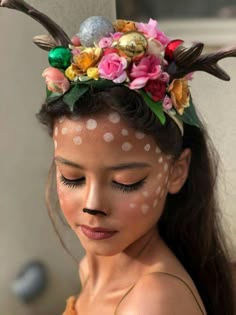 Reindeer Diy Costume, Deer Face Paint Kids, Reindeer Makeup Kids, Diy Reindeer Costume Women, Deer Makeup Halloween Kids, Girls Reindeer Costume Diy, Toddler Deer Makeup, Rain Deer Toddler Makeup, Deer Costume Makeup Kids