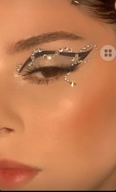 Simple Reputation Makeup, Reputation Era Makeup Ideas, Taylor Swift Eras Tour Makeup Reputation, Reputation Makeup Looks, Reputation Taylor Swift Outfits Ideas, Eras Tour Makeup Reputation, Reputation Makeup Ideas, Reputation Inspired Makeup, Rep Makeup Taylor Swift