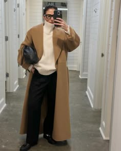 Happy Easter 🐣 weekend 🤍 Beige Cashmere Coat, Camel Wool Coat Outfit Winter, Camel Winter Coat Outfit, Camel Brown Coat, Smythsisters Winter, Light Brown Coat, Oversized Camel Coat Outfit, Tan Wool Coat Outfit, Camel Wool Coat Outfit