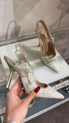 Luxury Feminine Wedding Shoes, Luxury Chic High Heel Wedding Shoes, Luxury Feminine Party Heels, Designer Shoes Women, Dior Vibes, Classy Heels, Luxury Chic Beige Heels, Dream Heels, Luxury Chic Wedding Heels