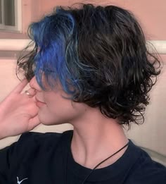 Hair Dye Ideas For Short Curly Hair, Undercut Dyed Hair Curly, Short Curly Hair Peekaboo Color, Curly Short Hair Dye Ideas, Short Curly Peekaboo Hair, Short Curly Hair Dyed Underneath, Short Curly Hair With Blue Highlights, Dyed Wolf Cut Male, Short Curly Hair Dye Ideas